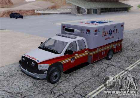 Dodge Ram Ambulance para GTA San Andreas