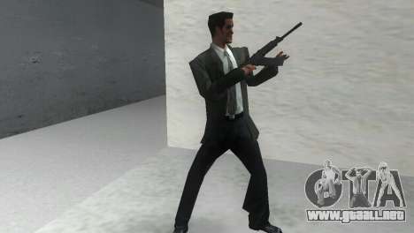 Con escopeta Saiga 12 k para GTA Vice City