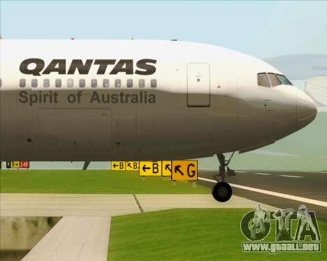 Boeing 767-300ER Qantas (Old Colors) para GTA San Andreas