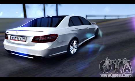 Mercedes-Benz E63 AMG para GTA San Andreas