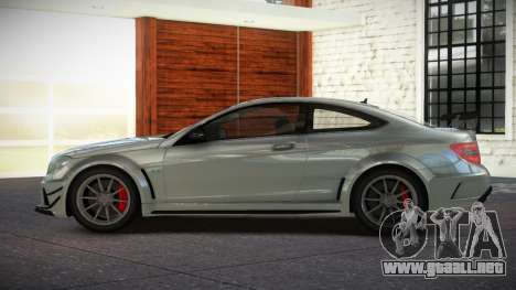 Mercedes-Benz C63 Qr para GTA 4