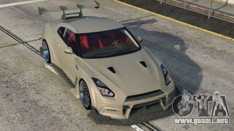 Nissan GTR Pale Sandy Brown