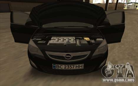 Opel Astra J 2.0 HDI para GTA San Andreas