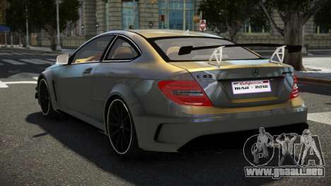 Mercedes-Benz C63 AMG XS para GTA 4