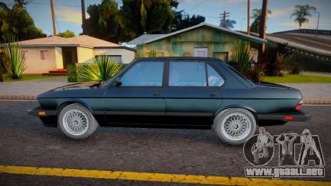 BMW M5 E28 RSA para GTA San Andreas