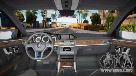 Mercedes-Benz E400 W212  Anim Lights para GTA San Andreas