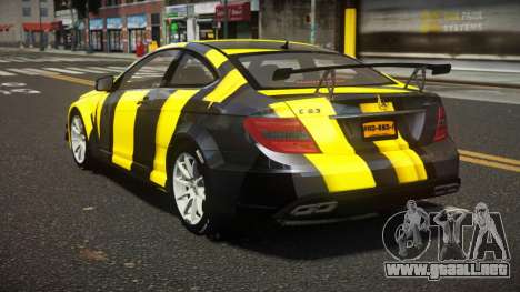 Mercedes-Benz C63 AMG R-Tune S7 para GTA 4