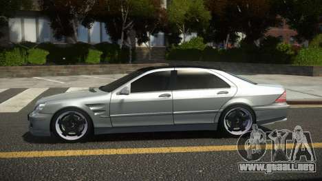 Mercedes-Benz S550 B-Style para GTA 4