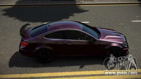 Mercedes-Benz C63 AMG R-Limited para GTA 4