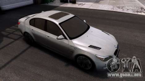 BMW M5 E60 White para GTA 4