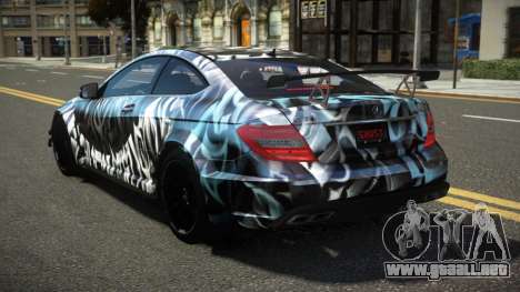 Mercedes-Benz C63 AMG R-Limited S3 para GTA 4