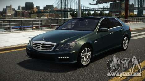 Mercedes-Benz E63 AMG SN V1.2 para GTA 4