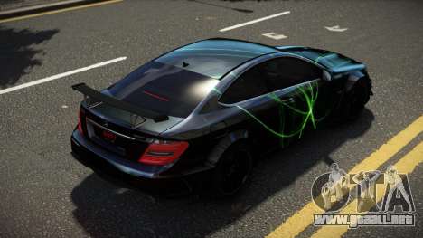 Mercedes-Benz C63 AMG R-Limited S10 para GTA 4