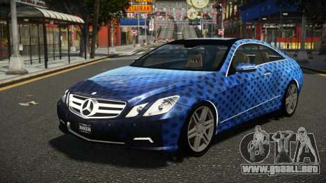 Mercedes-Benz E500 L-Sport S2 para GTA 4