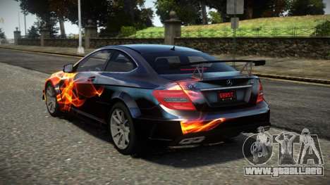 Mercedes-Benz C63 AMG LR S14 para GTA 4