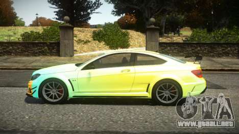 Mercedes-Benz C63 AMG LR S8 para GTA 4