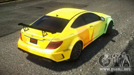 Mercedes-Benz C63 AMG LR S8 para GTA 4