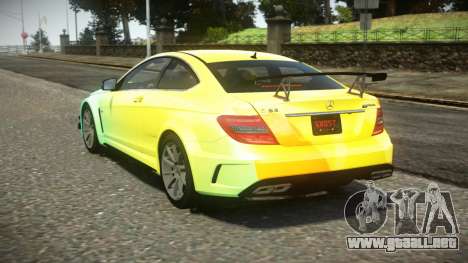 Mercedes-Benz C63 AMG LR S8 para GTA 4