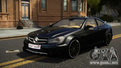 Mercedes-Benz C63 AMG M-Tune para GTA 4