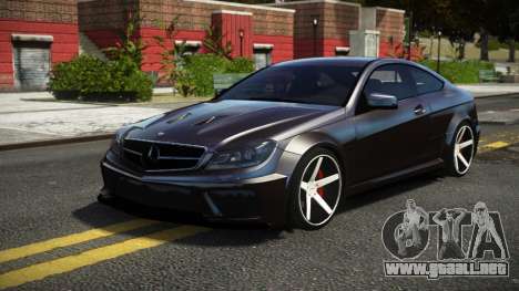 Mercedes-Benz C63 AMG L-Tune para GTA 4