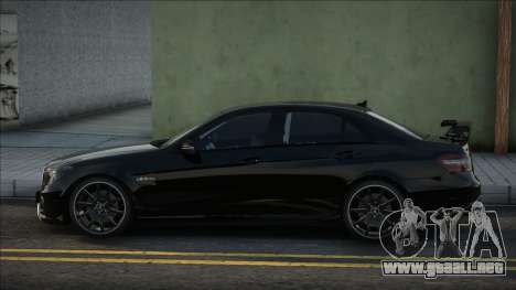 Mercedes-Benz E63 W212 AMG Major para GTA San Andreas