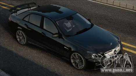 Mercedes-Benz E63 W212 AMG Major para GTA San Andreas