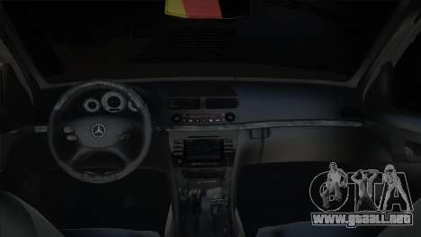 Mercedes-Benz E 63 AMG Sambur para GTA San Andreas