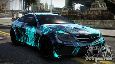 Mercedes-Benz C63 G-Tuned S12 para GTA 4