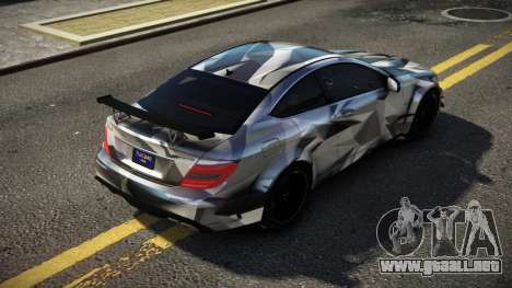 Mercedes-Benz C63 G-Tuned S5 para GTA 4