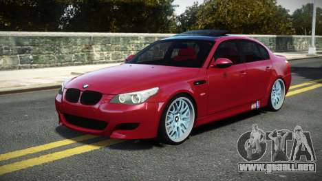 BMW M5 SGR para GTA 4