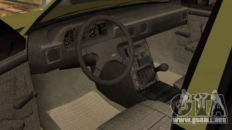 FSO Polonez Caro 1.4 con placas negras pulidas para GTA San Andreas