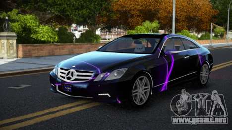 Mercedes-Benz E500 HR S11 para GTA 4