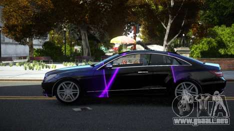 Mercedes-Benz E500 HR S11 para GTA 4