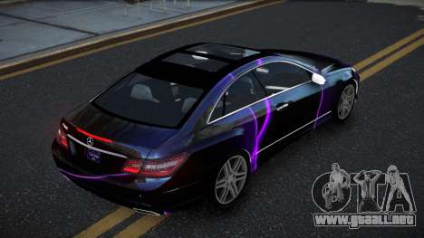 Mercedes-Benz E500 HR S11 para GTA 4