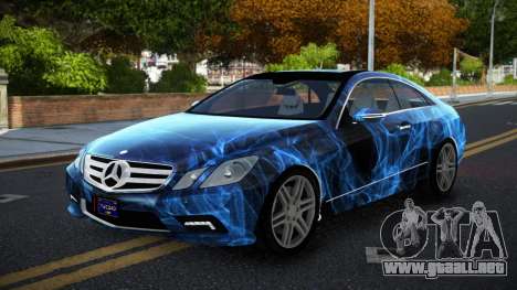 Mercedes-Benz E500 HR S13 para GTA 4