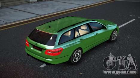 Mercedes-Benz E-Class Estate CK para GTA 4