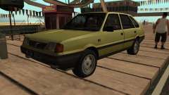 FSO Polonez Caro 1.4 con placas negras pulidas