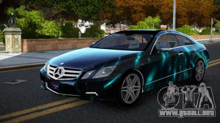 Mercedes-Benz E500 HR S8 para GTA 4