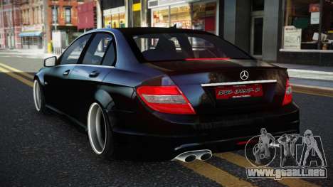 Mercedes-Benz C63 AMG 10th para GTA 4