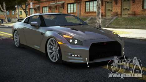 Nissan GT-R VWF para GTA 4