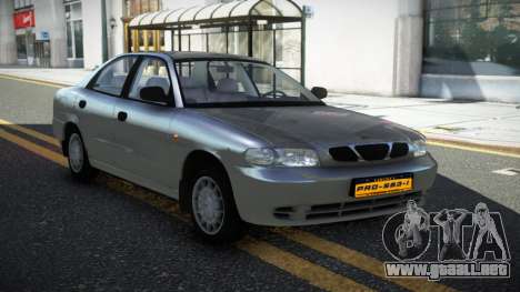 1997 Daewoo Nubira V1.0 para GTA 4