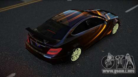 Mercedes-Benz C63 AMG DG S10 para GTA 4